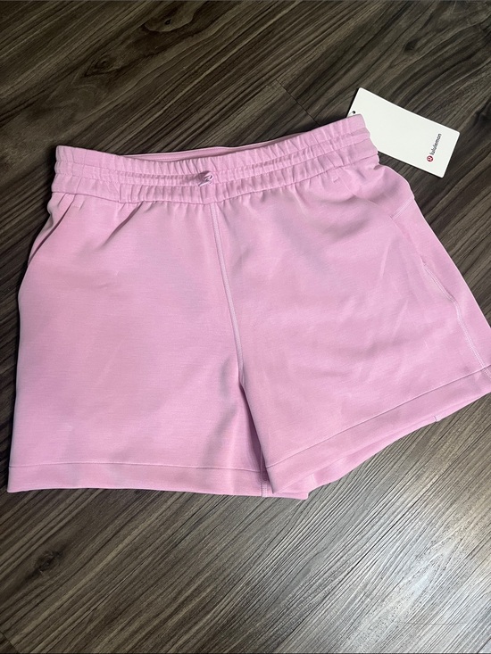 lululemon athletica Pants - lululemon athletica Women's Softstreme High-rise Shorts